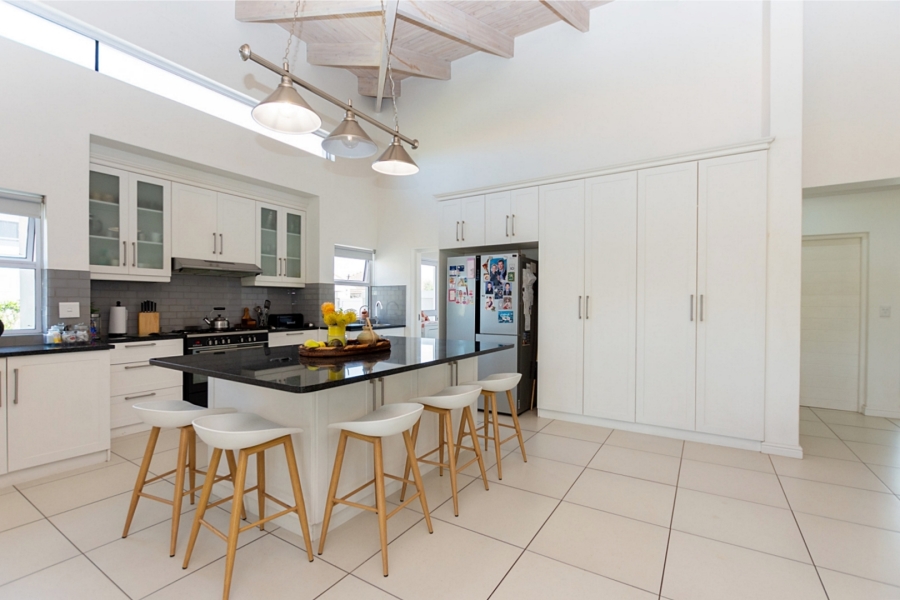 4 Bedroom Property for Sale in Langebaan Country Estate Western Cape